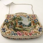 820 3423 VANITY BAG